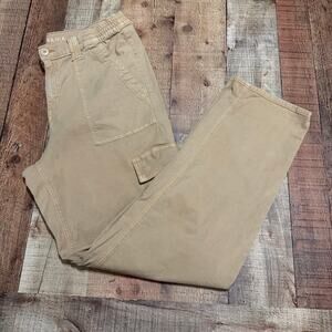 American Eagle Wmns Khaki Straight Leg Cargo Pants Sz 14 L Pockets Closet Staple